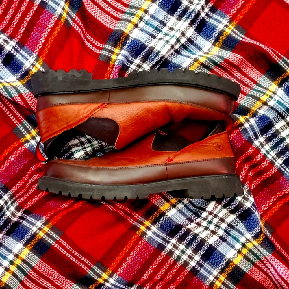 SWISS GEAR LOAFERS